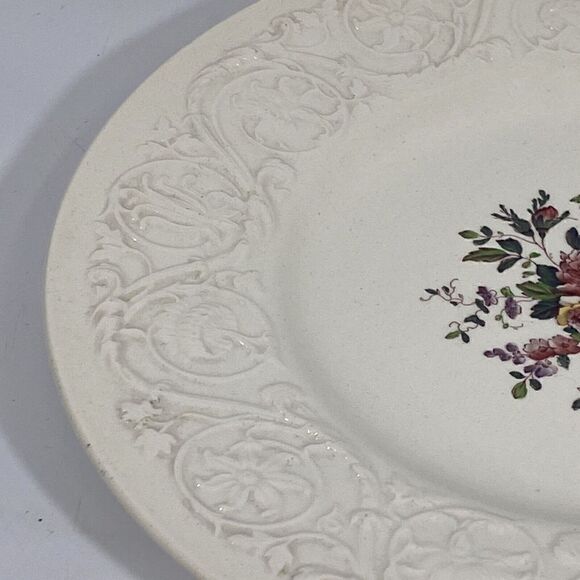 Antique Wedgwood Conway Patrician Dinner Plates set of (4) Embossed Relief 9.25 - Picture 8 of 15